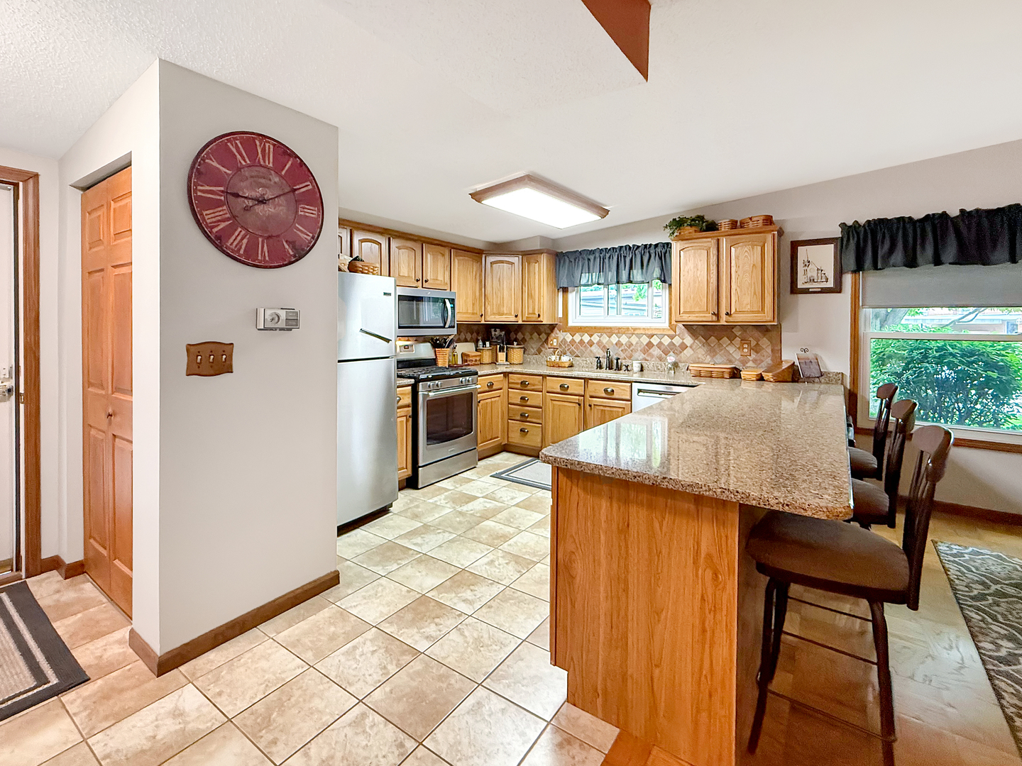 1616 Golfview Circle Rantoul, IL 61866 - Photo 23 of 33
