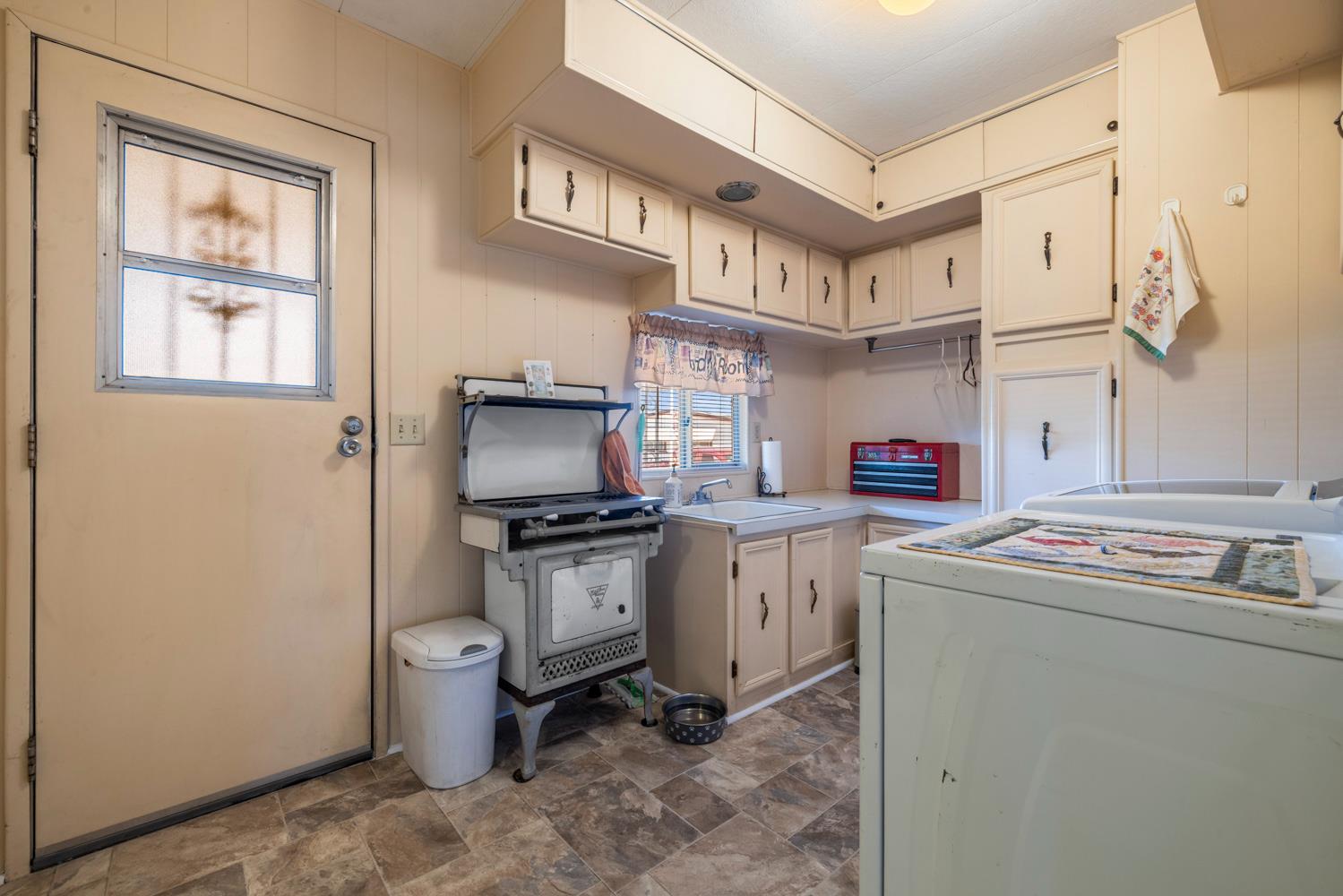 1400 North Tully Road, Unit 86 Turlock, CA 95380 - Photo 21 of 36