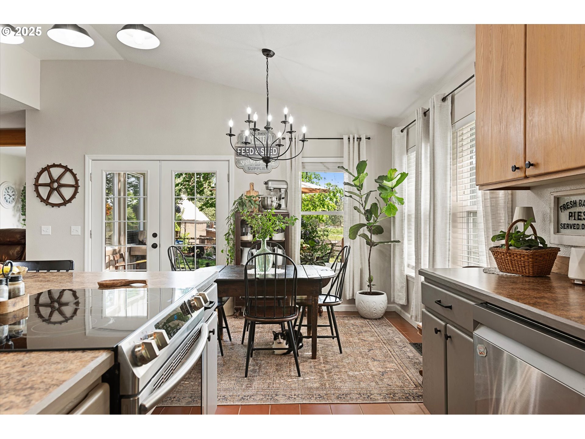 69768 Highway 237 Cove, OR 97824 - Photo 13 of 48