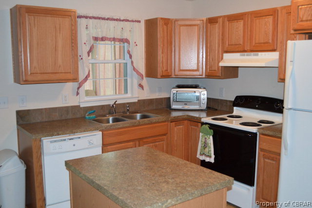 686 Twin Harbor Road Reedville, VA 22539 - Photo 10 of 19 Gallery Image 10