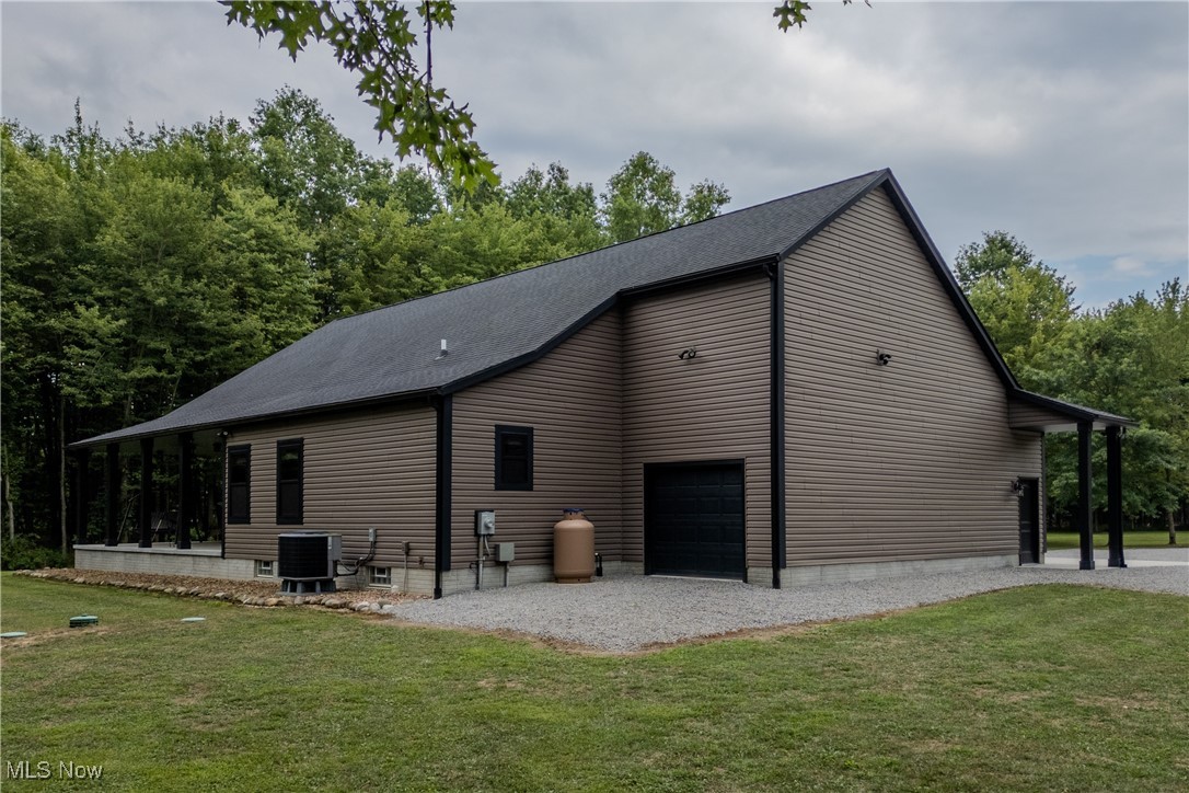 5615 Laubert Road Atwater, OH 44201 - Photo 8 of 50