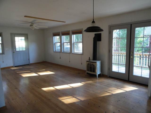 106 Calpine Avenue Calpine, CA 96124 - Photo 9 of 15 Gallery Image 9