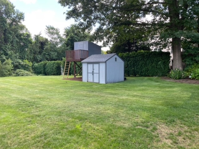 101 Red Hawk Drive Cranston, RI 02921 - Photo 5 of 47