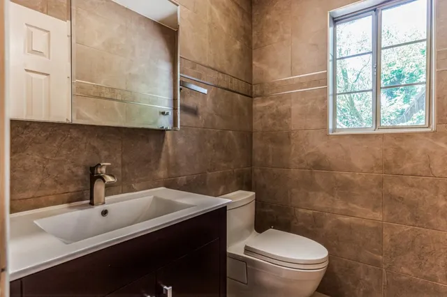 a view of outdoor space yard deck and patio