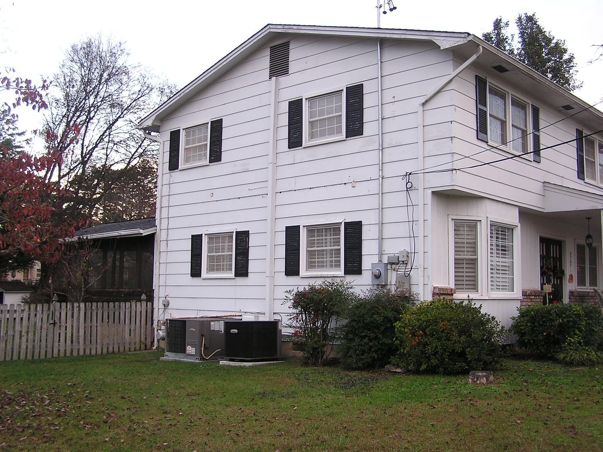3737 Cherrylog Road Knoxville, TN 37921 - Photo 32 of 34 P1010037