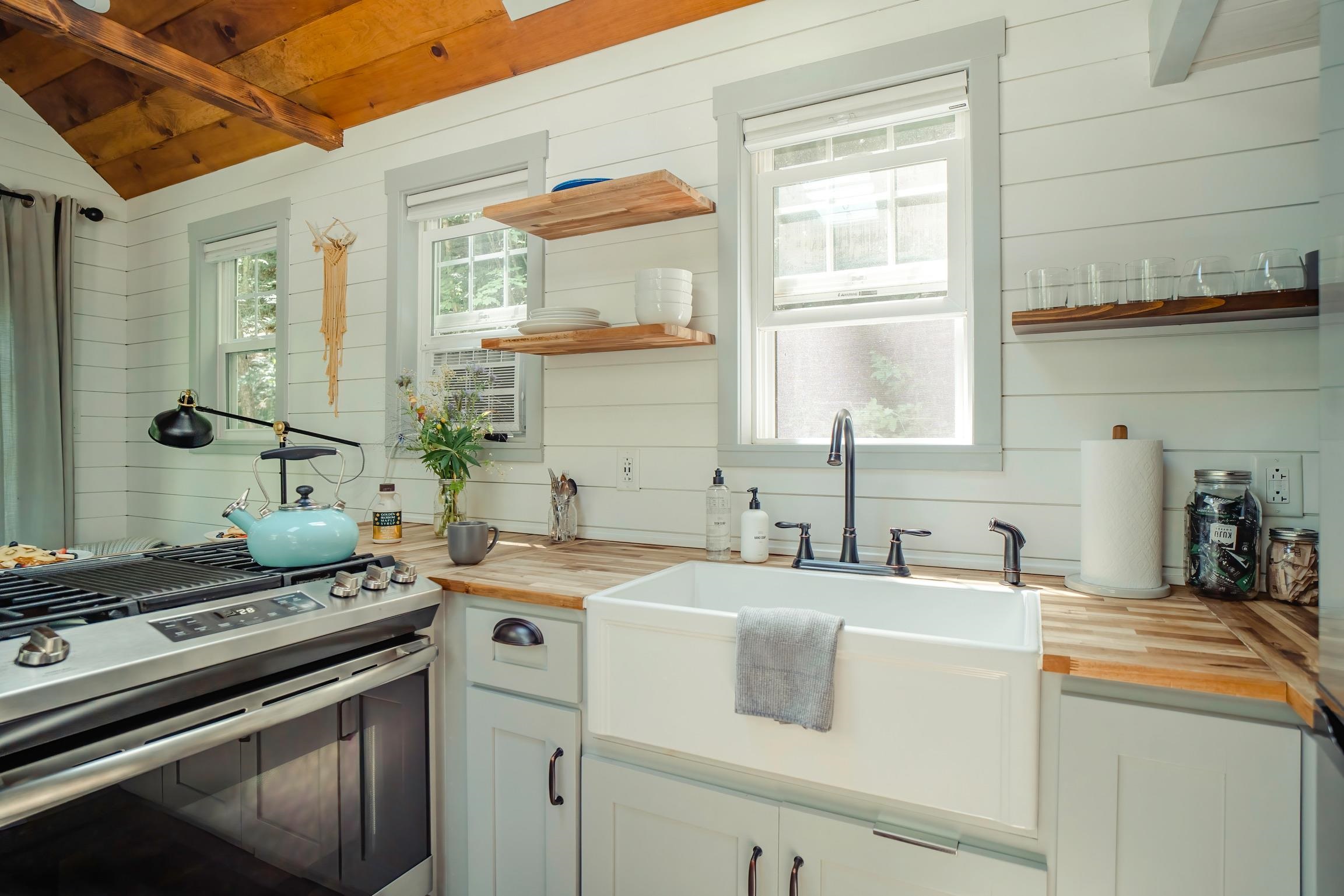 2053 Pikes Falls Road Jamaica, VT 05343 - Photo 11 of 24