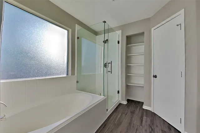 $2,325 | 32339 Summer Park Lane, Conroe, TX 77385