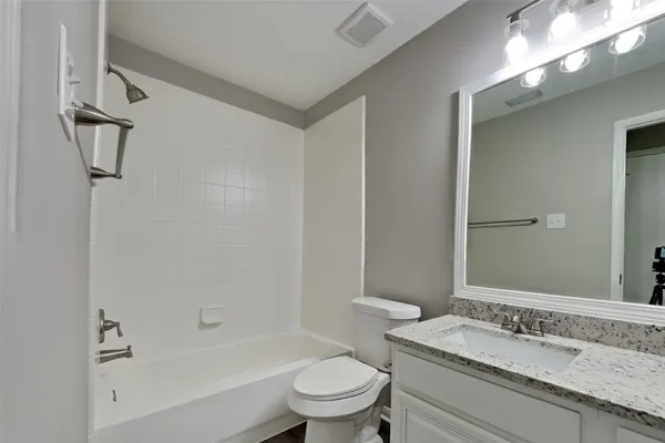 $2,200 | 32339 Summer Park Lane, Conroe, TX 77385