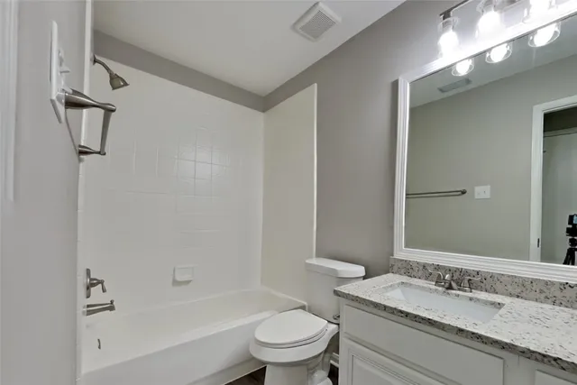 $2,325 | 32339 Summer Park Lane, Conroe, TX 77385