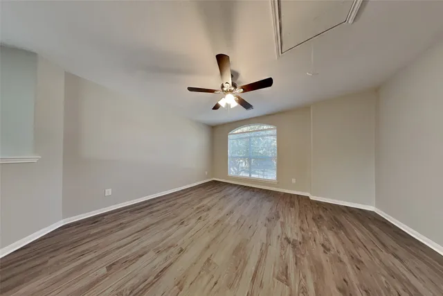 $2,325 | 32339 Summer Park Lane, Conroe, TX 77385