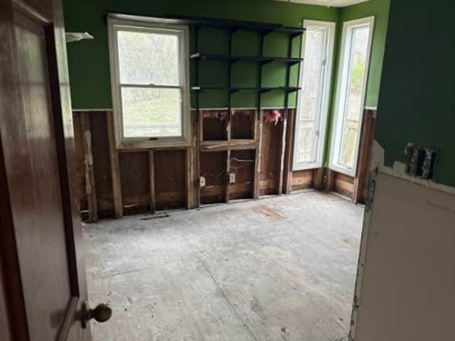 5801 Oak Crest Road Riverton, IL 62561 - Photo 6 of 8