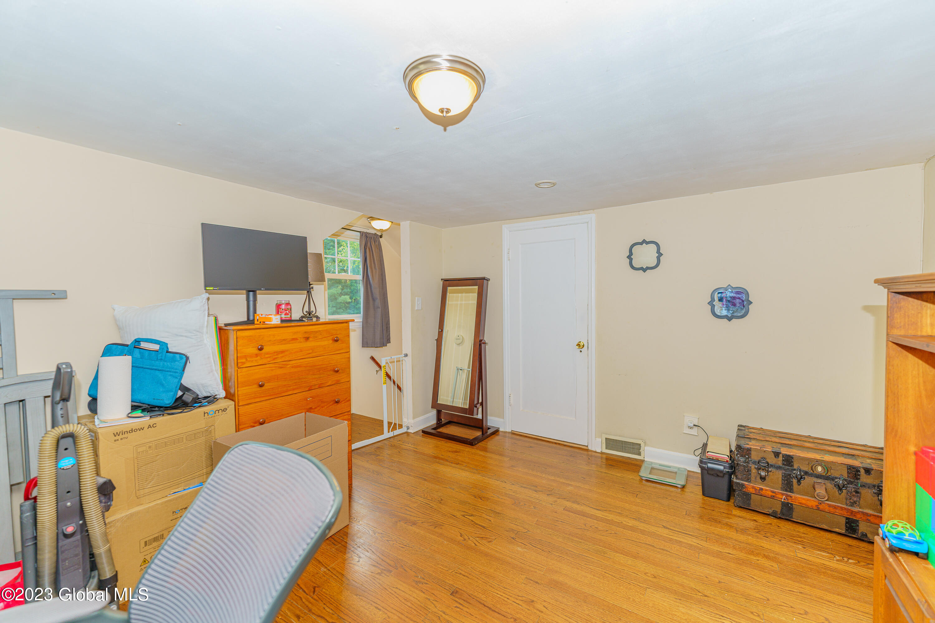 1026 Riggi Avenue Schenectady, NY 12303 - Photo 23 of 36 4Beds 6
