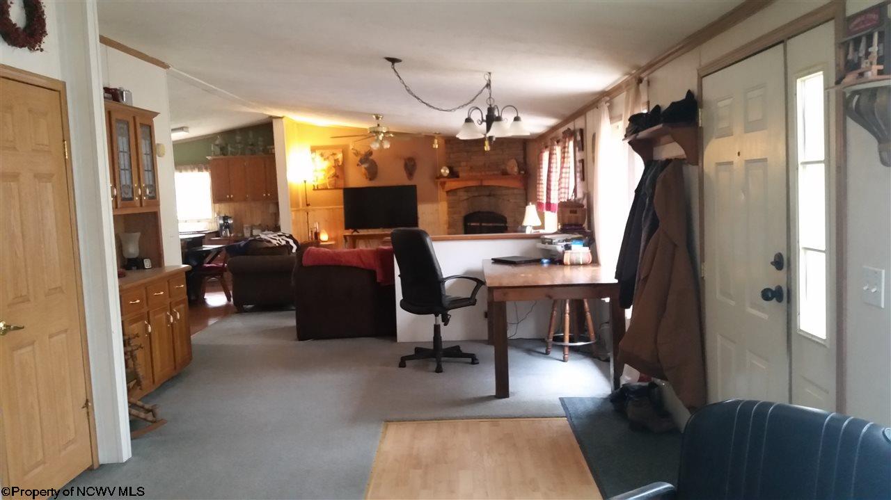 297 Holbert Road Fairmont, WV 26554 - Photo 6 of 20 Gallery Image 6