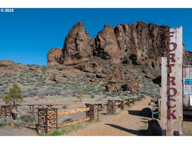 $282,000 | 87722 Pinion Lane, Christmas Valley, OR 97641