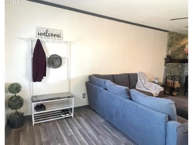 $282,000 | 87722 Pinion Lane, Christmas Valley, OR 97641