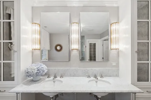 $2,899,000 | 85 Sunset Place, Lake Forest, IL 60045