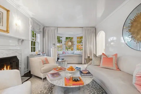 $2,899,000 | 85 Sunset Place, Lake Forest, IL 60045