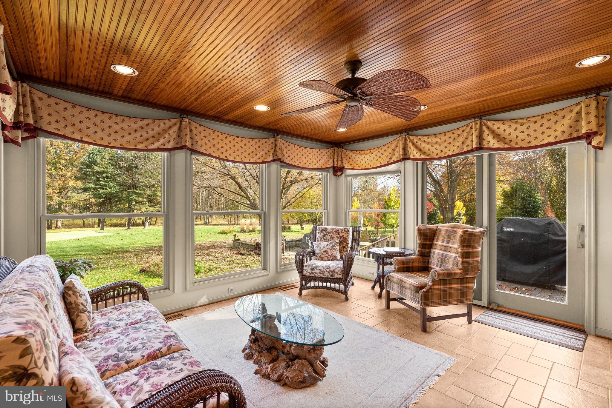 4230 Damascus Road Laytonsville, MD 20882 - Photo 38 of 48 Pretty sunroom