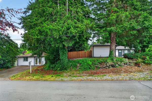$719,000 | 1210 East Seattle Street, Kent, WA 98030