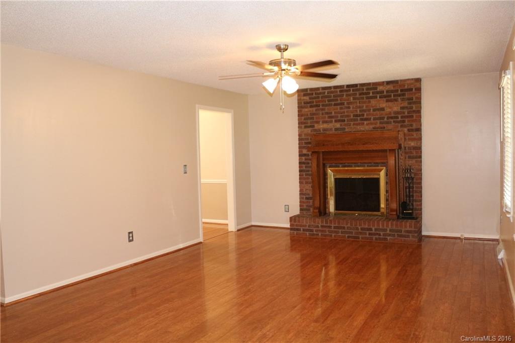 115 Log Barn Road, Unit L83 Salisbury, NC 28146 - Photo 3 of 24 Gallery Image 3