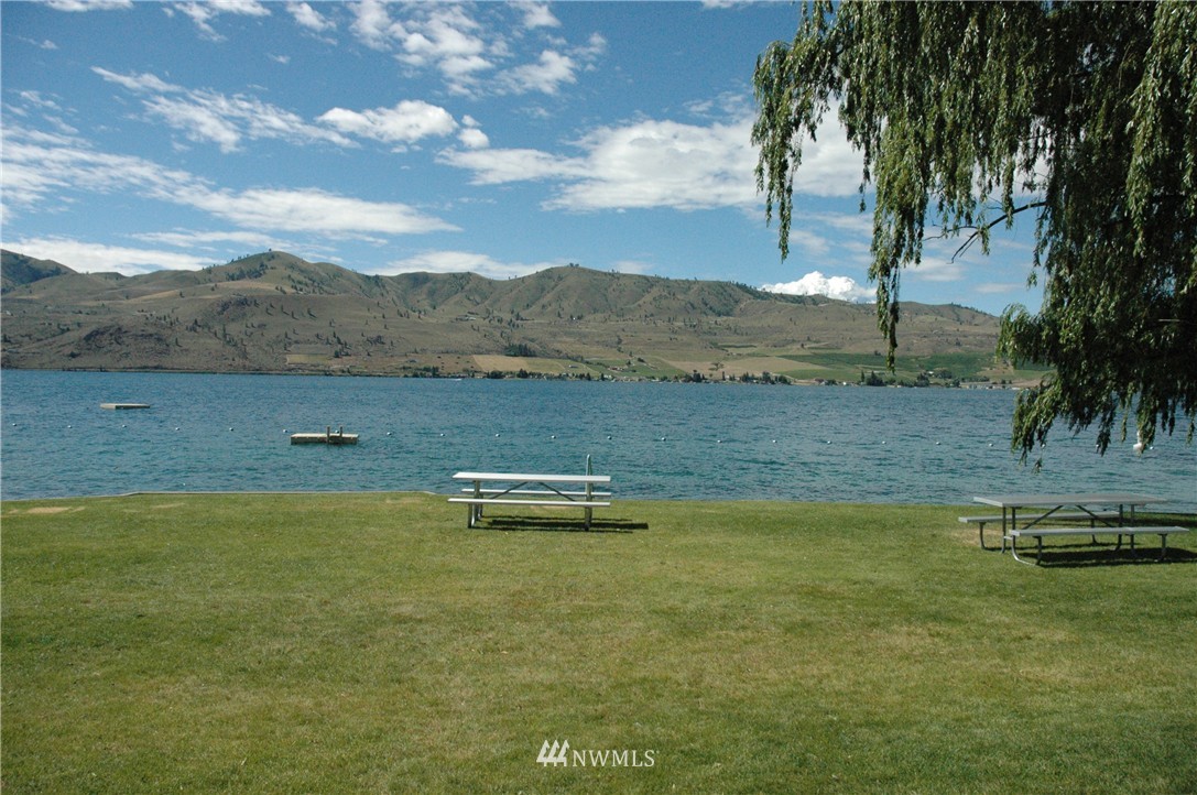 100 Lookout Way Chelan, WA 98816 - Photo 21 of 22