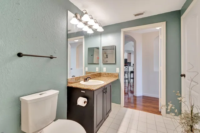 a view of house with yard