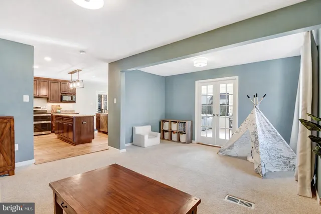 $775,000 | 13631 Ellendale Drive, Chantilly, VA 20151