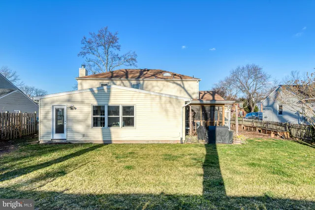 $775,000 | 13631 Ellendale Drive, Chantilly, VA 20151