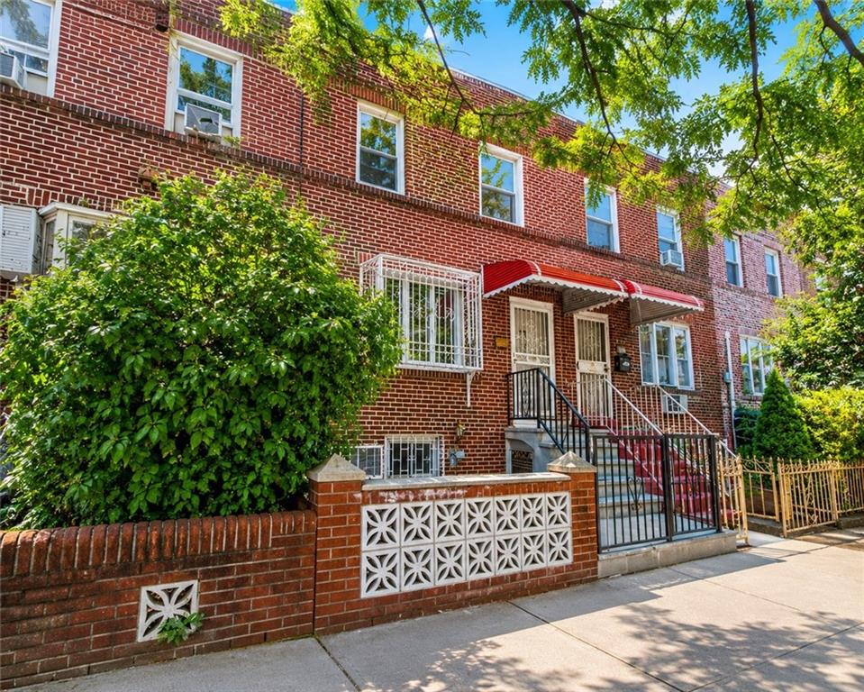 582 Bay Ridge Avenue Brooklyn, NY 11220 - Photo 1 of 20