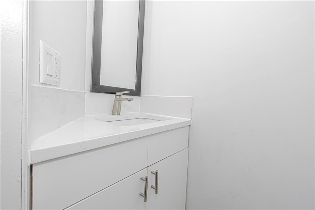 582 Bay Ridge Avenue Brooklyn, NY 11220 - Photo 12 of 39