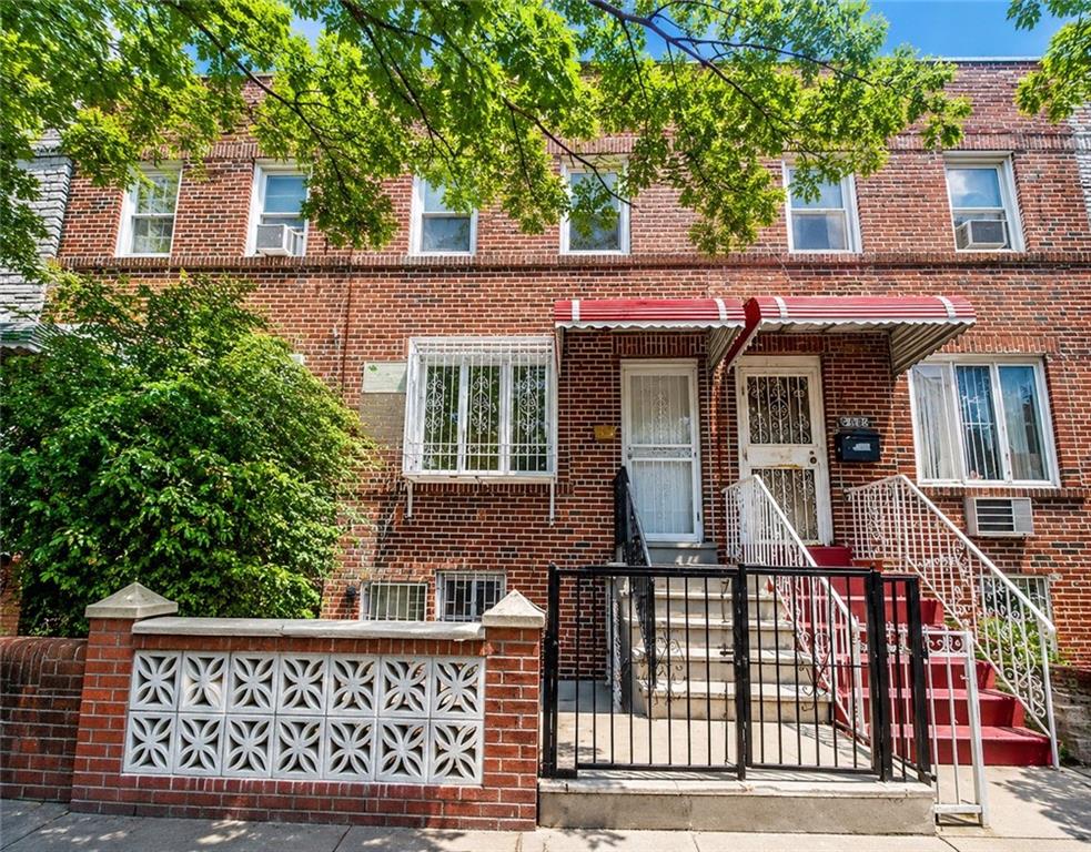 582 Bay Ridge Avenue Brooklyn, NY 11220 - Photo 2 of 20