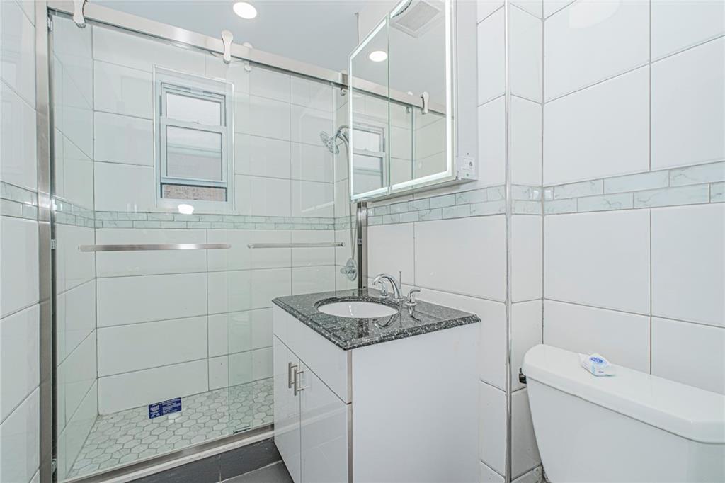 582 Bay Ridge Avenue Brooklyn, NY 11220 - Photo 26 of 39