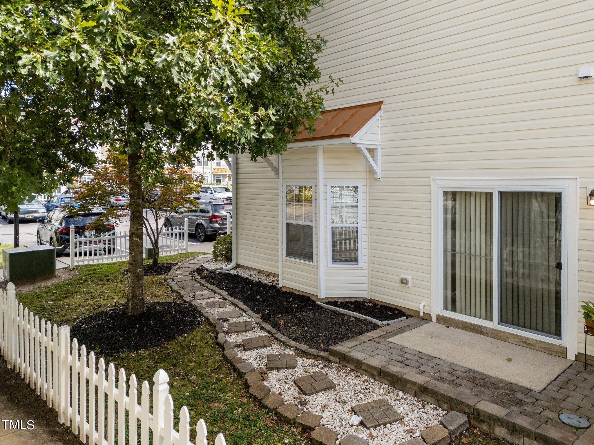 11711 Coppergate Drive, Unit 110 Raleigh, NC 27614 - Photo 23 of 31 24-web-or-mls-DJI_20240905151743_0448_D