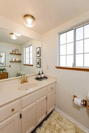 $369,000 | 27841 Poppy Drive, Willits, CA 95490