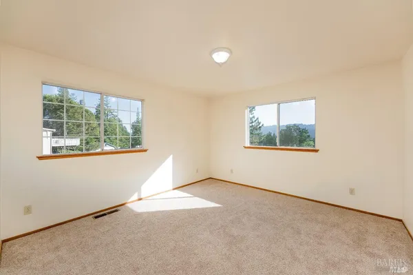 $369,000 | 27841 Poppy Drive, Willits, CA 95490