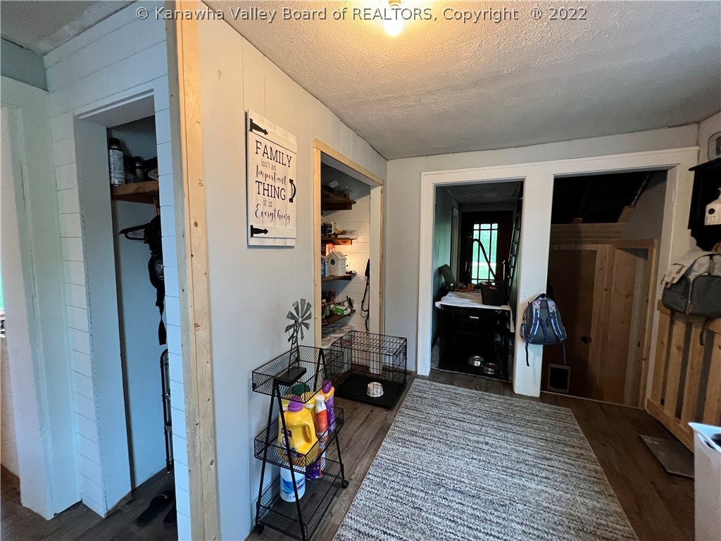 5796 Sandhill Road Point Pleasant, WV 25550 - Photo 15 of 42 Gallery Image 15