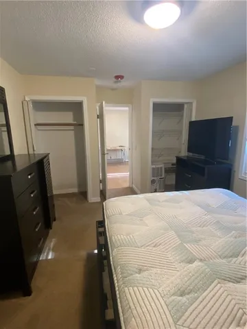 $2,400 | 5 Apple Valley Parkway, Smithfield, RI 02917