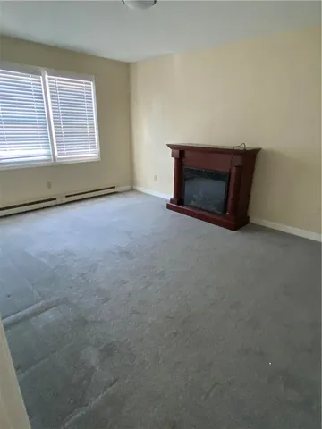 $2,300 | 5 Apple Valley Parkway, Smithfield, RI 02917