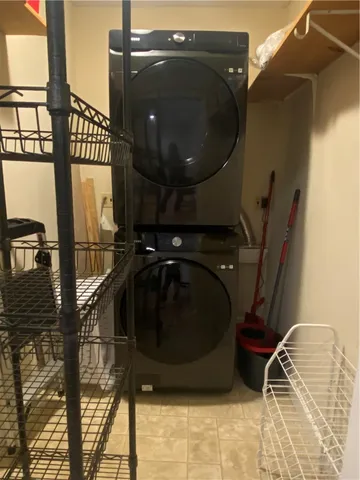 $2,300 | 5 Apple Valley Parkway, Smithfield, RI 02917