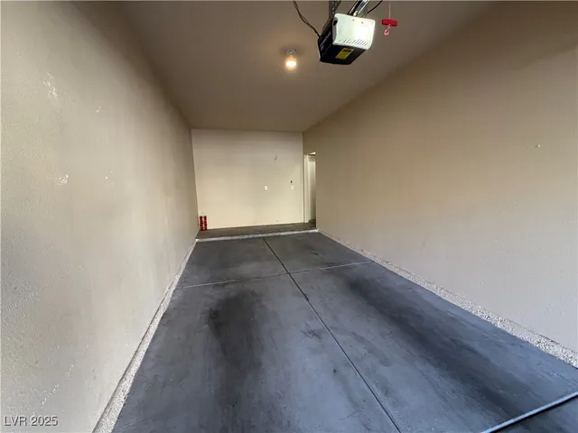 $1,545 | 9975 Peace Way, Unit 1087, Las Vegas, NV 89147