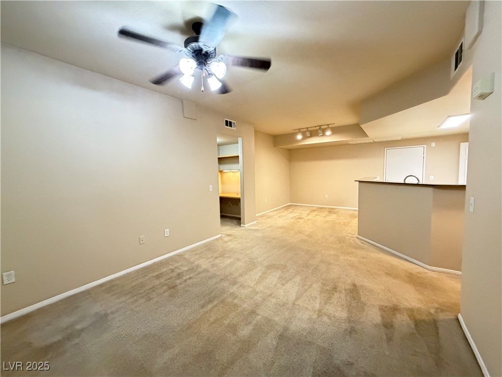 9975 Peace Way, Unit 1087 Las Vegas, NV 89147 - Photo 4 of 22