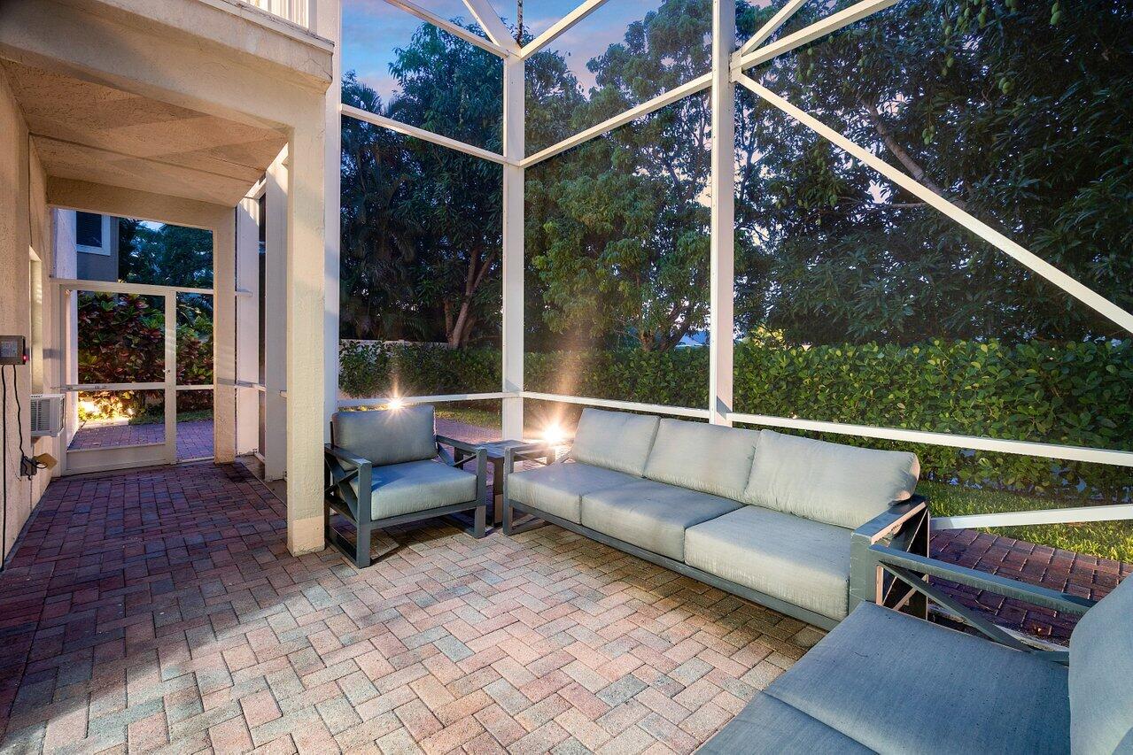 1153 Canoe Point Delray Beach, FL 33444 - Photo 18 of 28 055-1153CanoePoint-DelrayBeach-FL-33444-