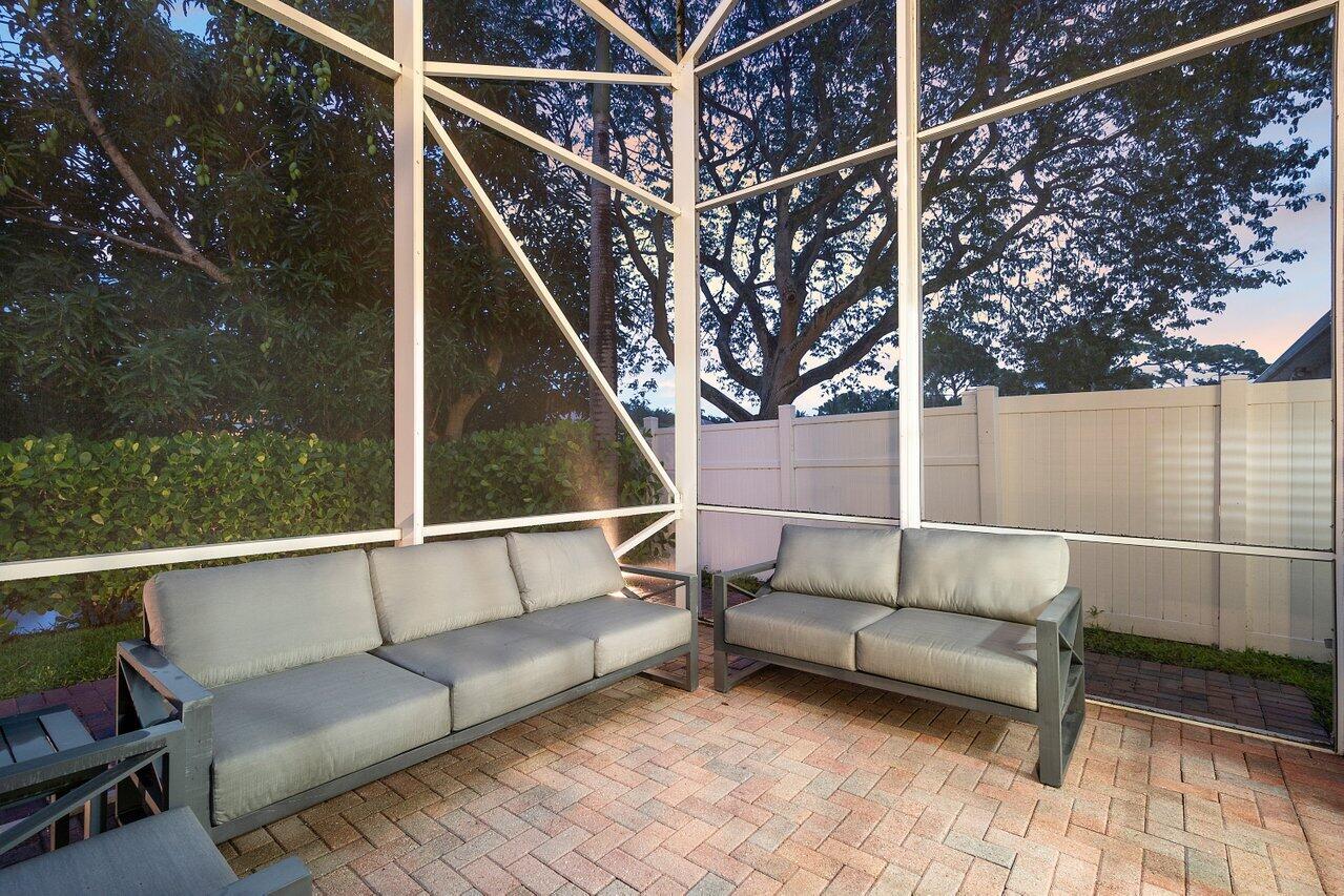 1153 Canoe Point Delray Beach, FL 33444 - Photo 19 of 28 056-1153CanoePoint-DelrayBeach-FL-33444-