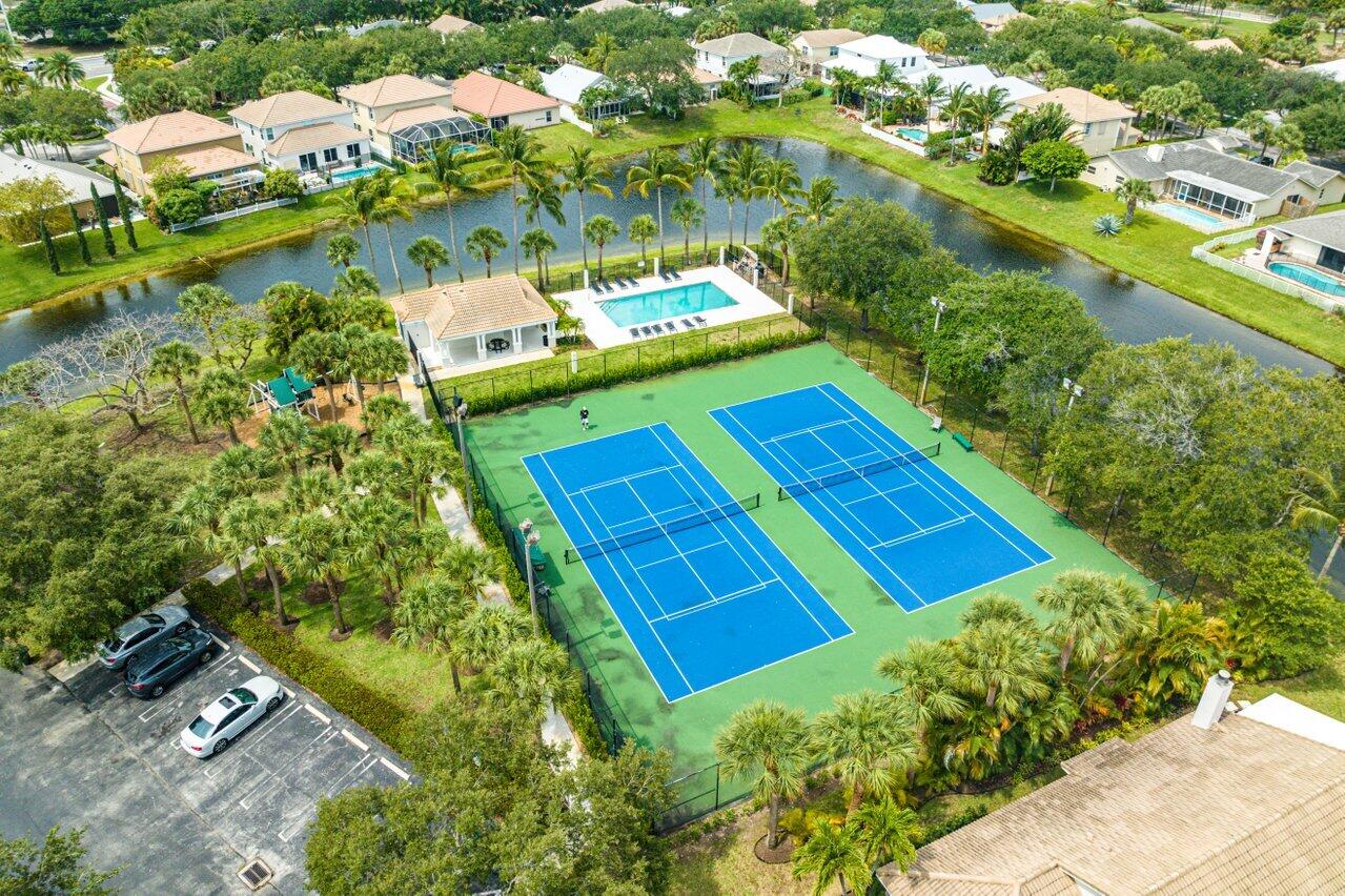 1153 Canoe Point Delray Beach, FL 33444 - Photo 25 of 28 050-1153CanoePoint-DelrayBeach-FL-33444-