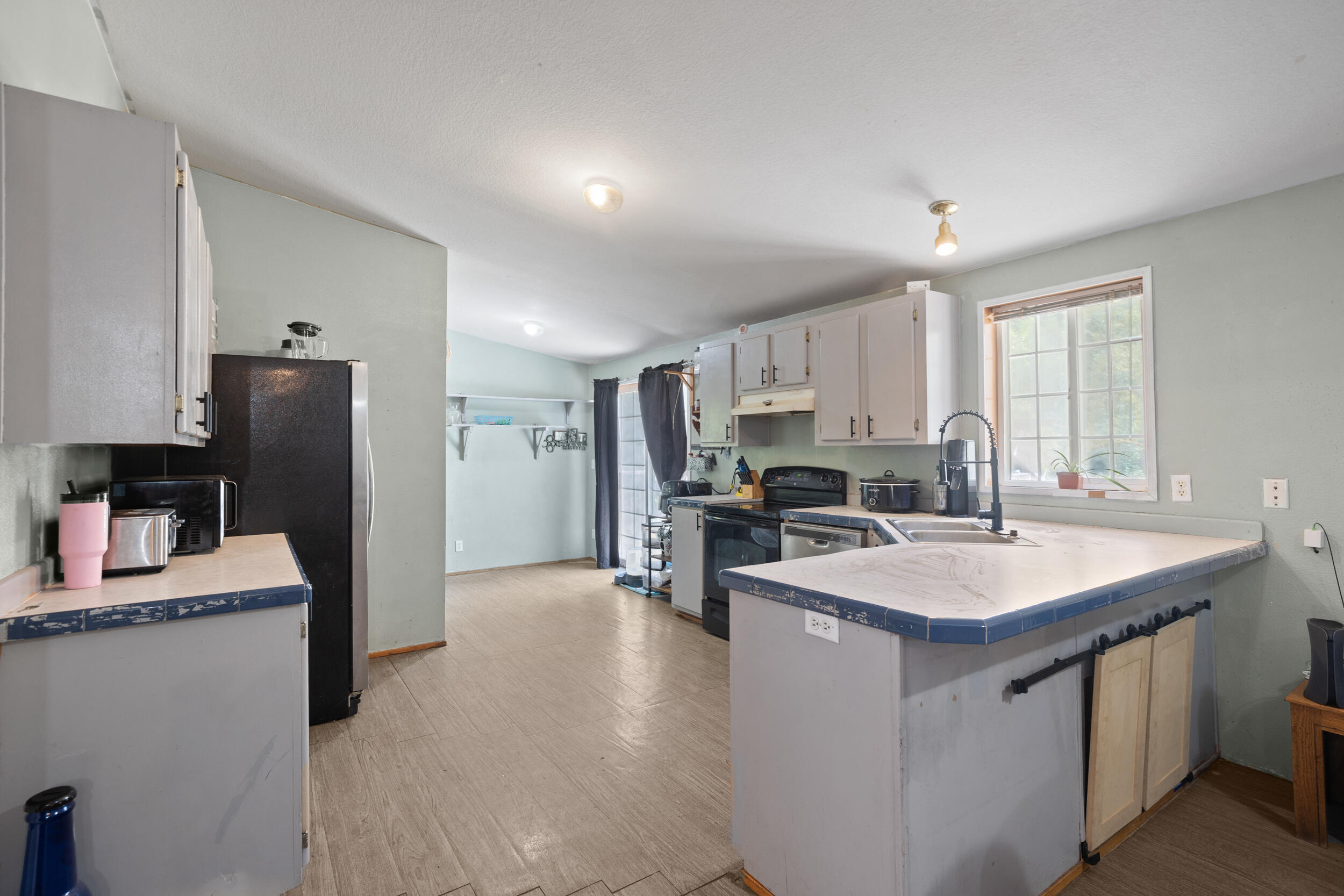 3101 Reuben Road Glendale, OR 97442 - Photo 8 of 33 5_0r1a8025bb