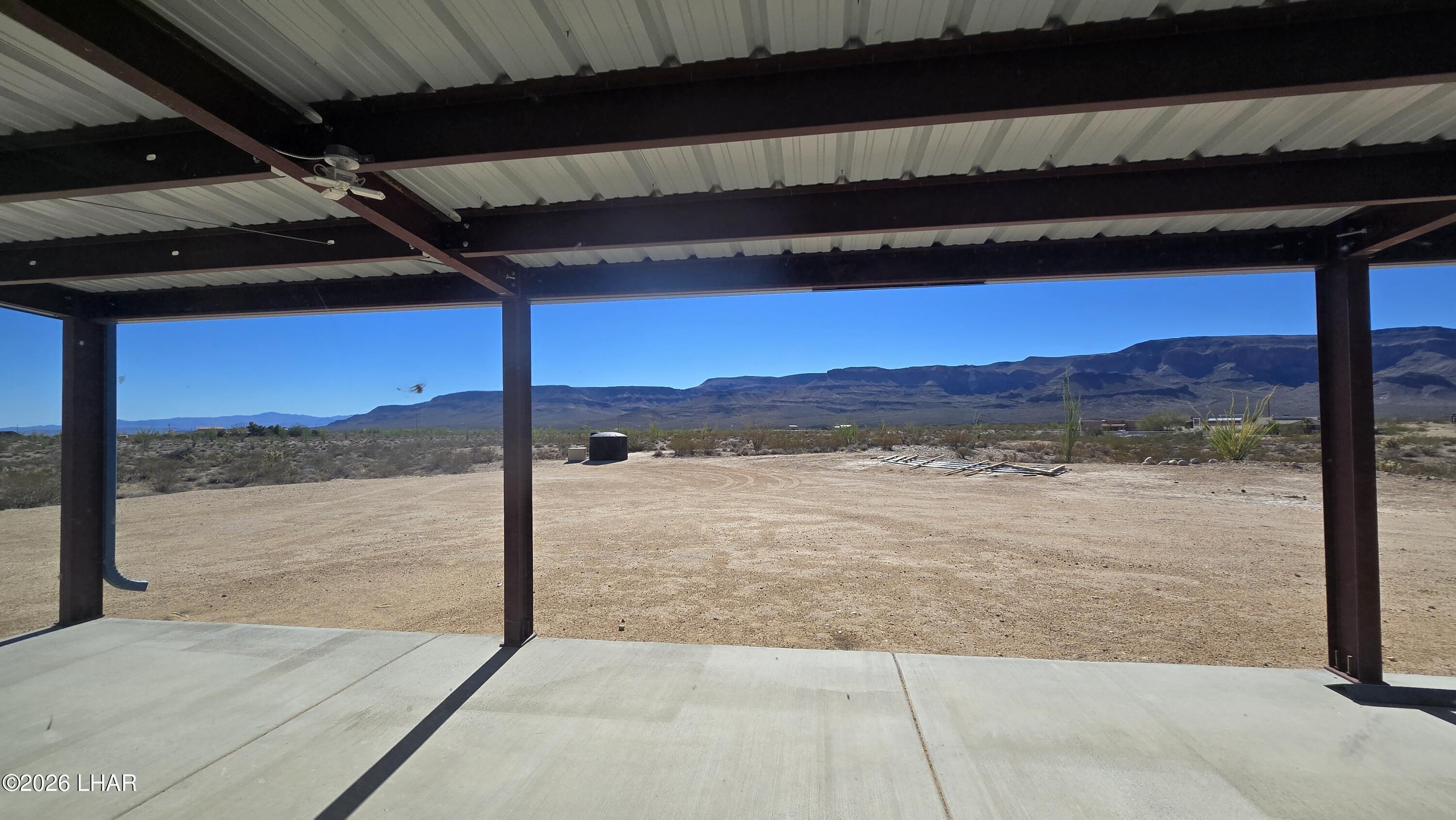 4302 West Speedway Road Yucca, AZ 86438 - Photo 5 of 43