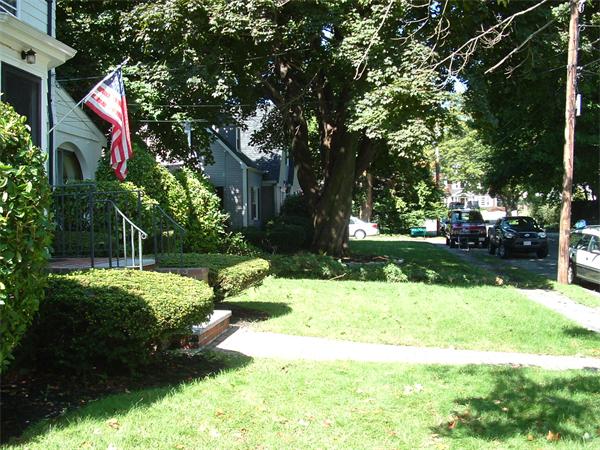 5 Thompson Road Marblehead, MA 01945 - Photo 2 of 8 a view of backyard with garden and entertaining space