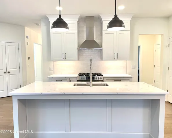 $719,000 | 1 Jennifer Lane, Ballston Spa, NY 12020