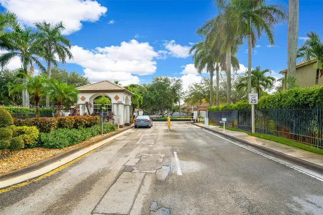 $4,250 | 13333 Southwest 31st Street, Miramar, FL 33027