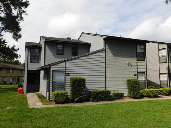$1,325 | 4331 Southwest 21st Lane, Gainesville, FL 32607